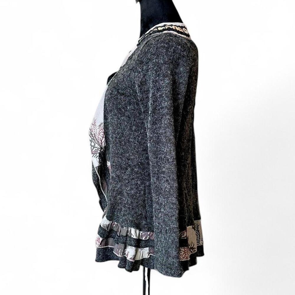 Y2K Whimsy Goth Grey Ruffle Cardigan – Fairycore Button Detail S - Picture 4 of 8